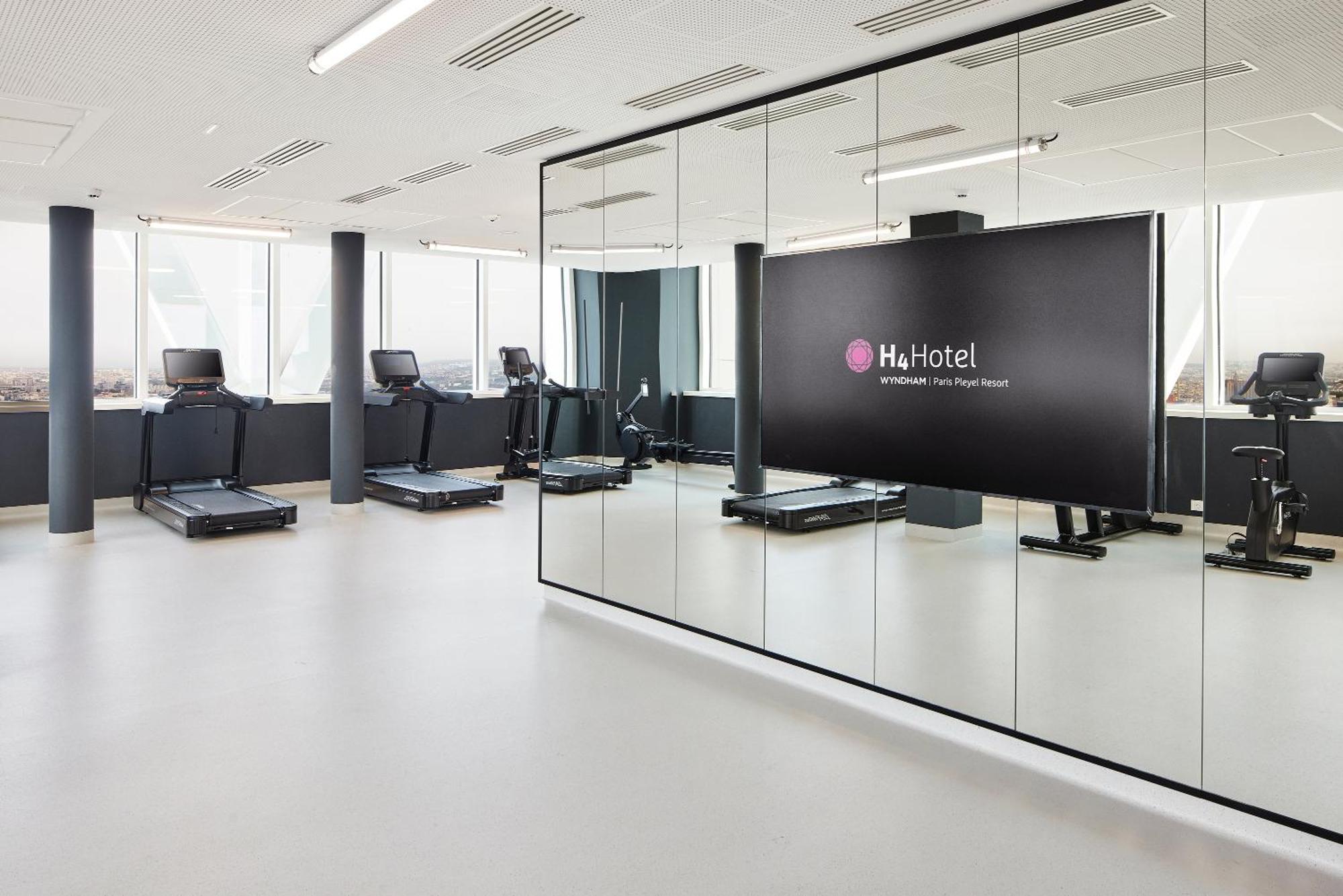 H4 Hotel Wyndham Paris Pleyel Resort Σαιν-Ντενί Εξωτερικό φωτογραφία