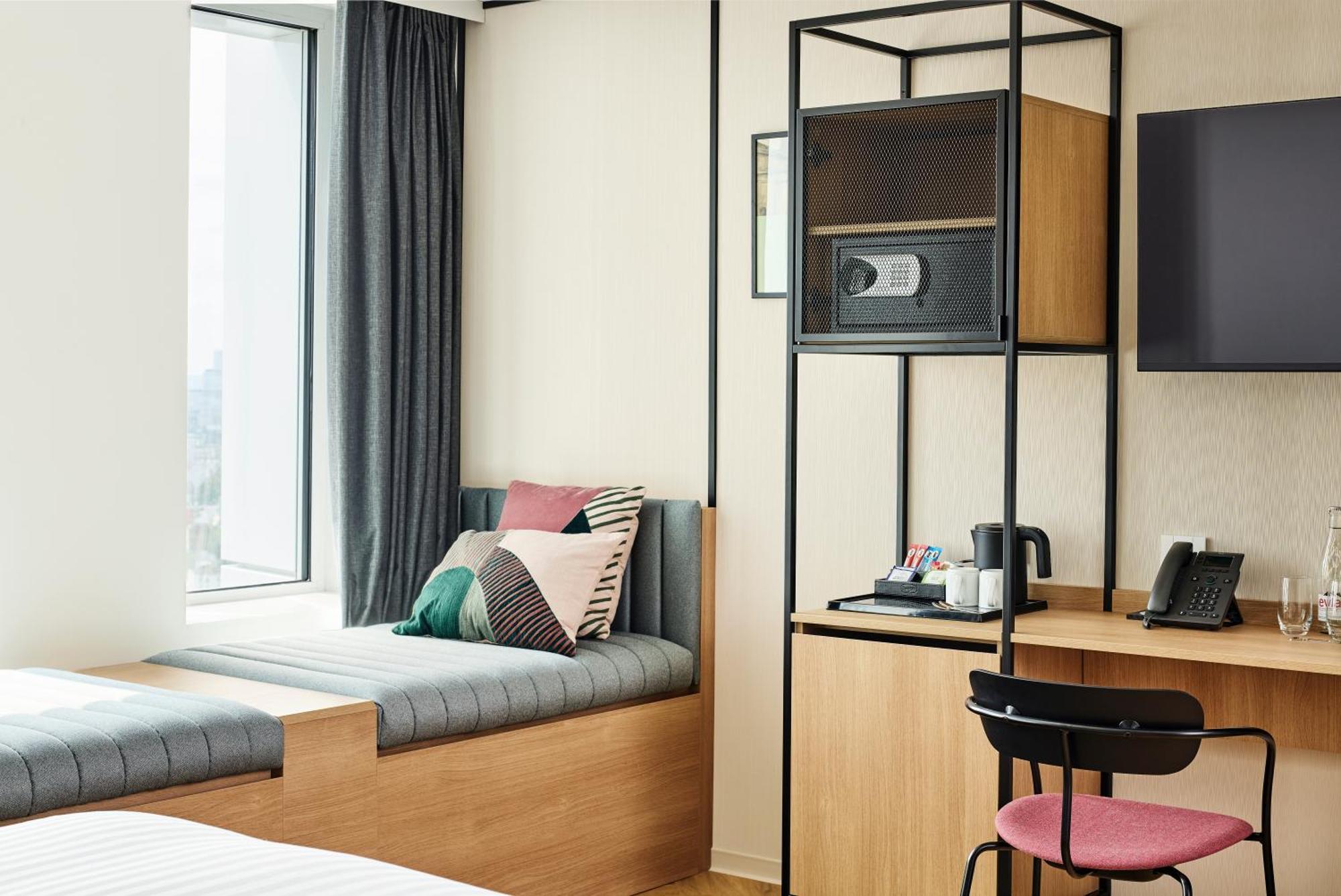 H4 Hotel Wyndham Paris Pleyel Resort Σαιν-Ντενί Εξωτερικό φωτογραφία