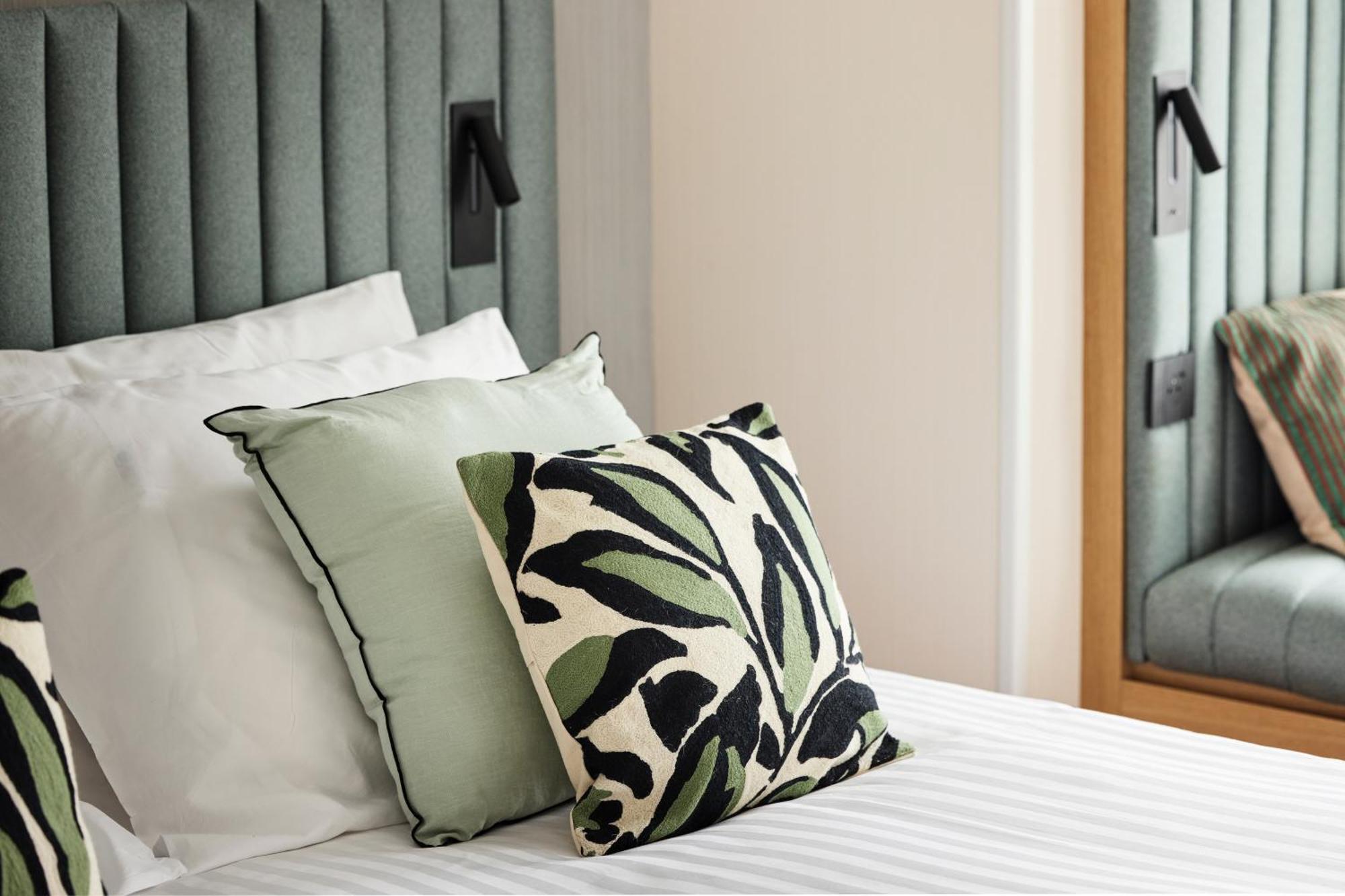 H4 Hotel Wyndham Paris Pleyel Resort Σαιν-Ντενί Εξωτερικό φωτογραφία